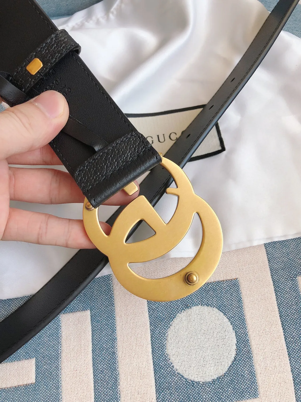 Gucci GG Marmont Black Gold Interlocking G Buckle Pebbled Leather Belt 5