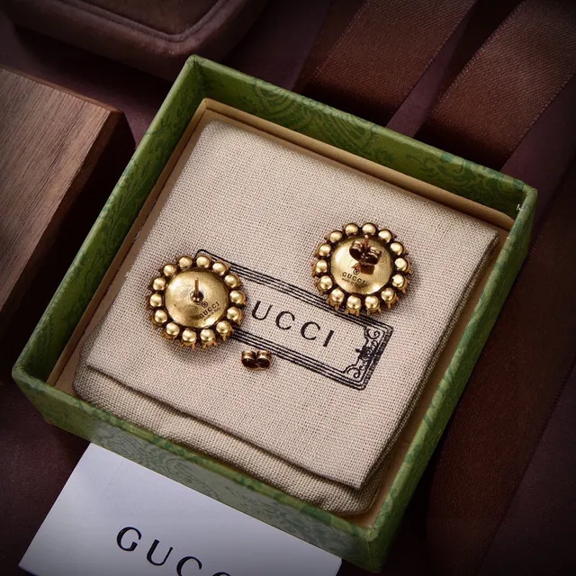 Gucci GG Marmont Crystal Halo Pearl Stud Earrings 4