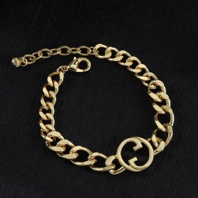 Gucci GG Marmont Gold Chunky Curb-Link Chain Interlocking G Logo Centerpiece Bracelet 5