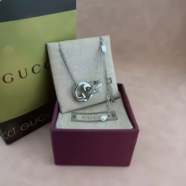 Gucci GG Marmont Interlocking Double G Pavé Necklace 4
