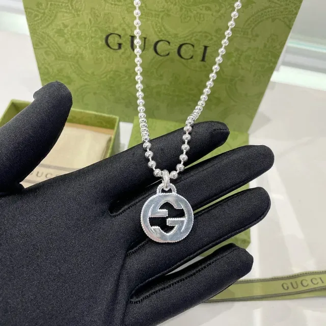 Gucci GG Marmont Interlocking G Logo Circular Pendant Necklace 4