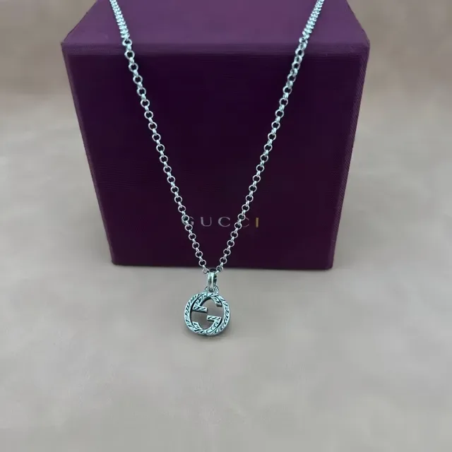 Gucci GG Marmont Interlocking G Silver-Toned Chain Necklace 4