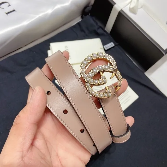 Gucci GG Marmont Pink Gold Pearl-Embellished Double G Buckle Leather Belt 2