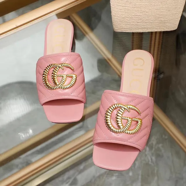 Gucci GG Marmont Pink Quilted Leather Slippers 2