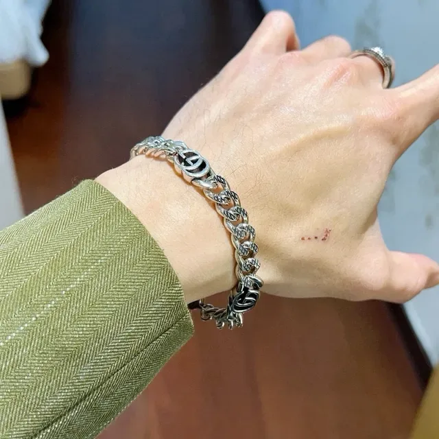 Gucci GG Marmont Silver Black Chunky Curb Chain Medallion Links Bracelet 4