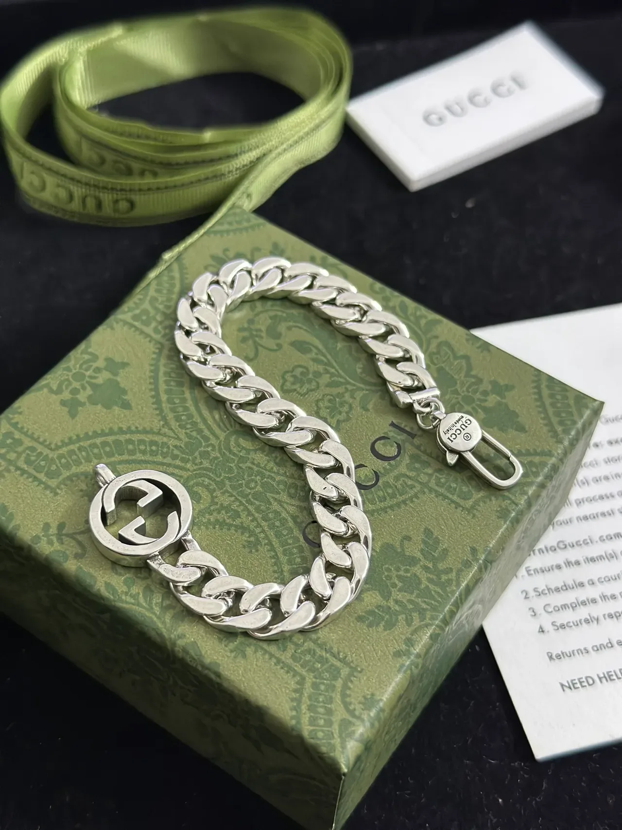 Gucci GG Marmont Silver Chunky Curb Chain Interlocking G Logo Clasp Bracelet 8