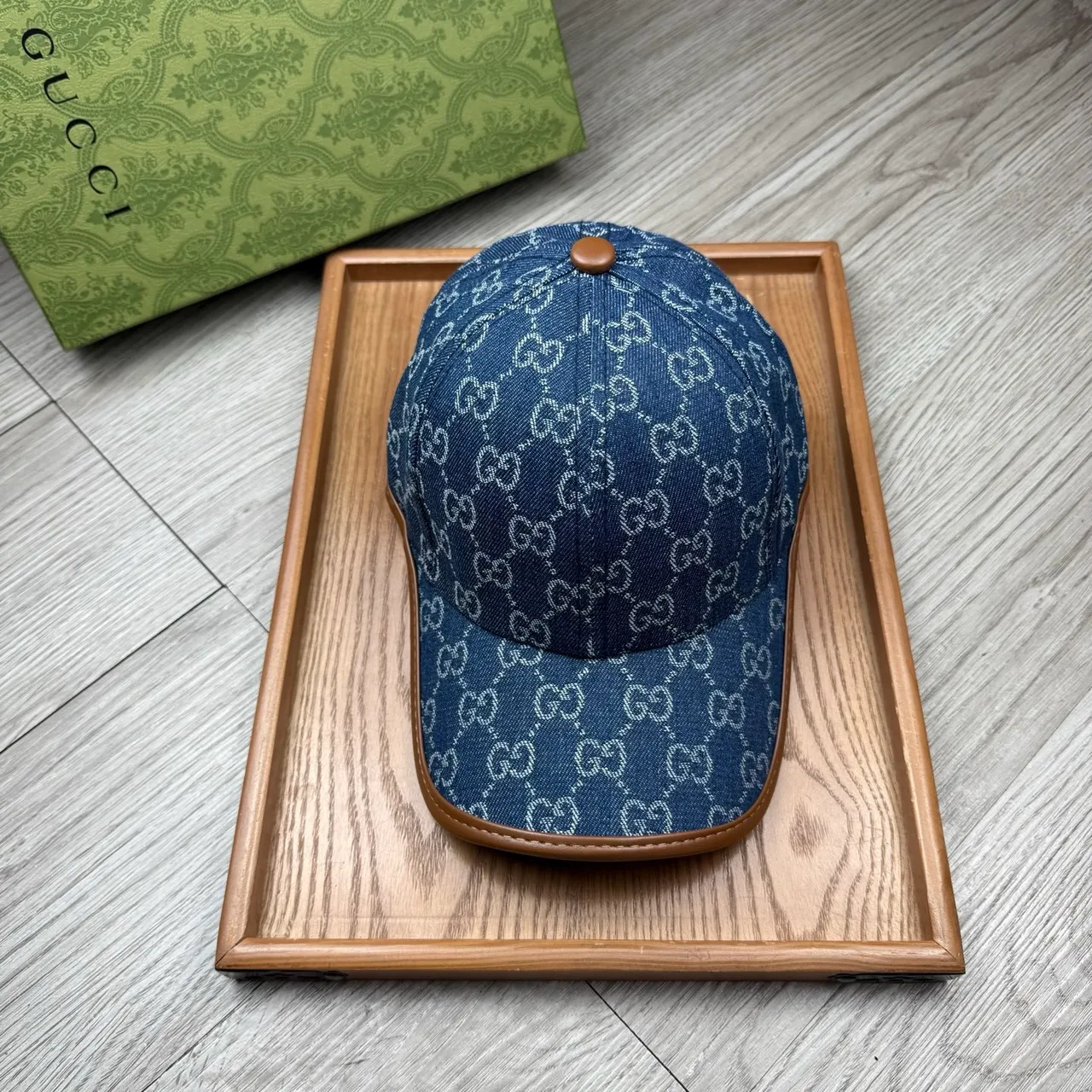 Gucci GG Monogram Boné de beisebol de tecido similar ao denim com estampado interlocking azul e marrom 9