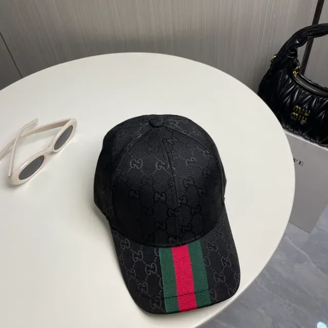 Gucci قبعة بيسبول GG Monogram كانفاس ويب سترايب 6