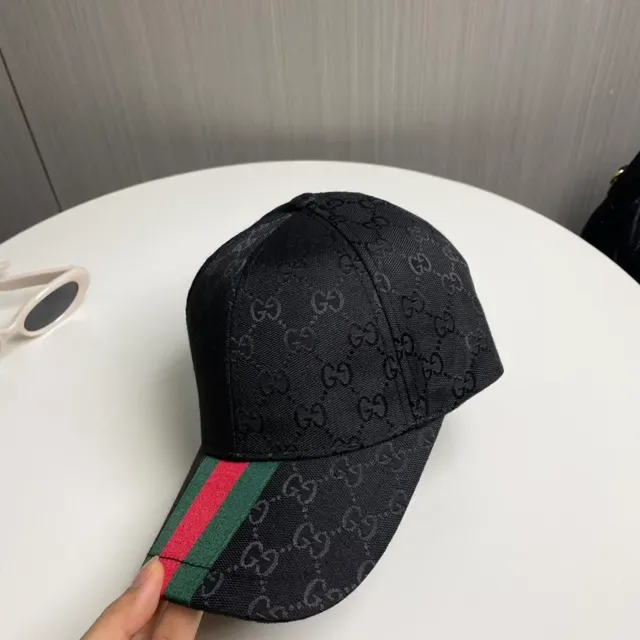 Gucci قبعة بيسبول GG Monogram كانفاس ويب سترايب 9