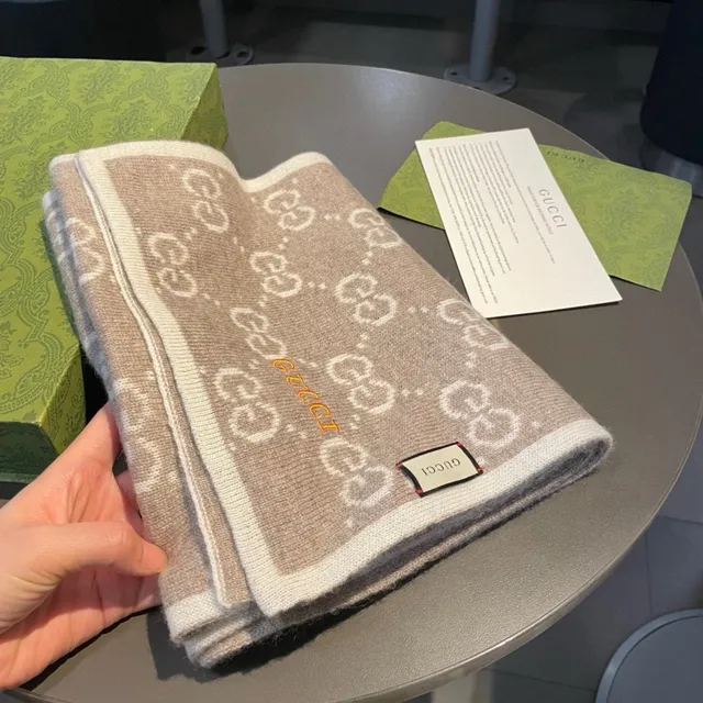 Gucci GG Monogram Knitted Beige and Taupe Cashmere Scarf 4