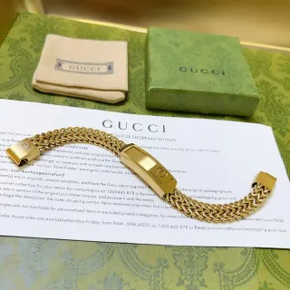 Gucci Gold Chain-Link Rectangular Plaque Bracelet