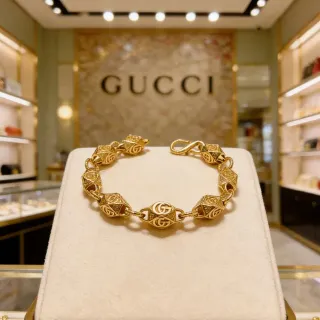 Gucci Gold Geometric Faceted Links Interlocking GG Motif Bracelet