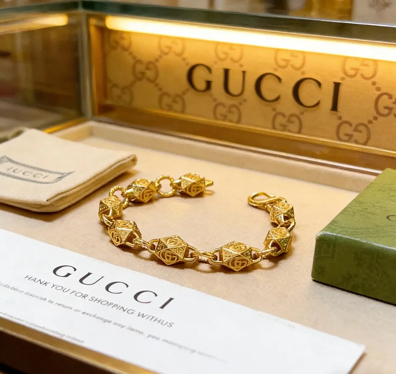 Gucci Gold Geometric Faceted Links Interlocking GG Motif Bracelet 9