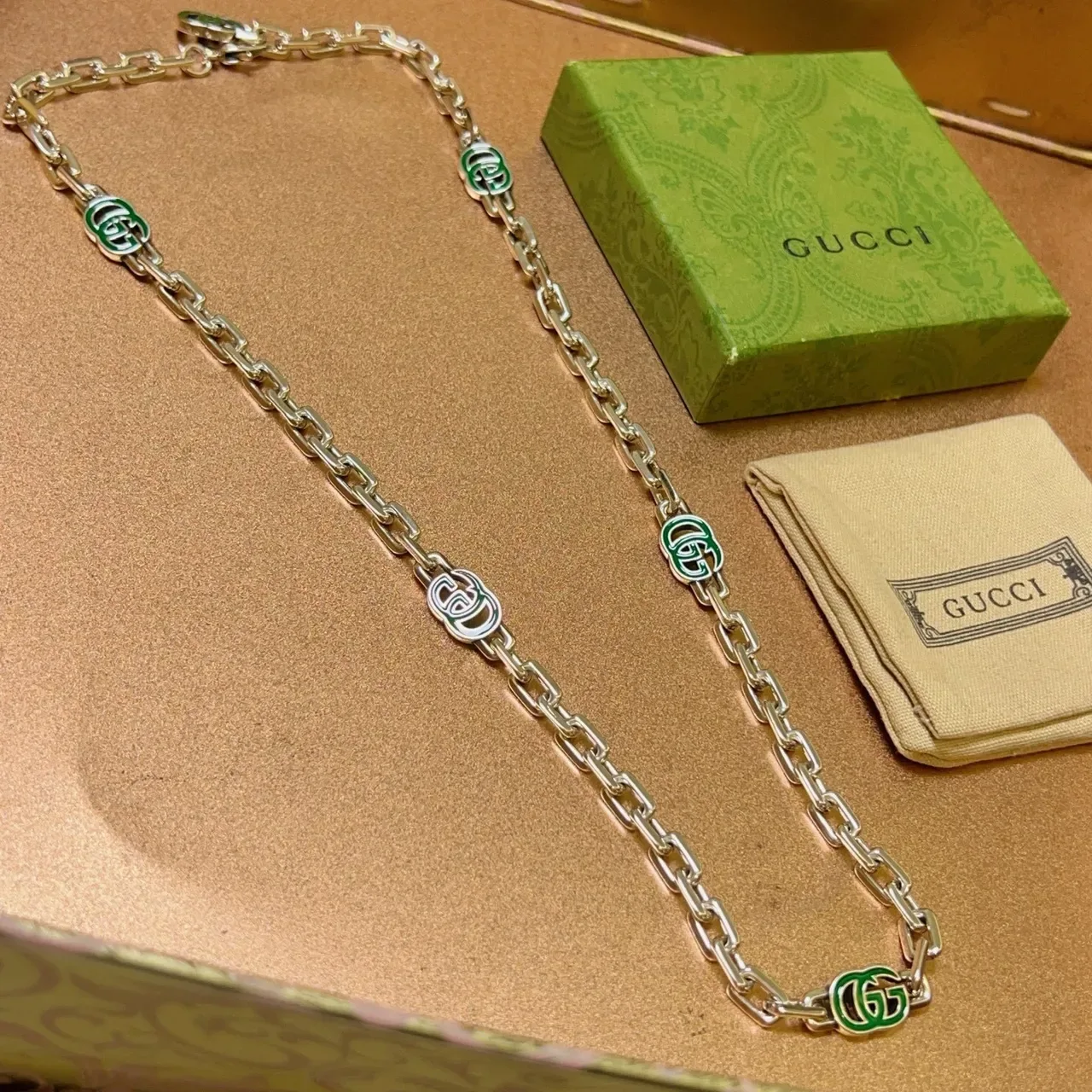 Gucci Green Silver Chain-Link Enamel Double-G Motifs Necklace 4