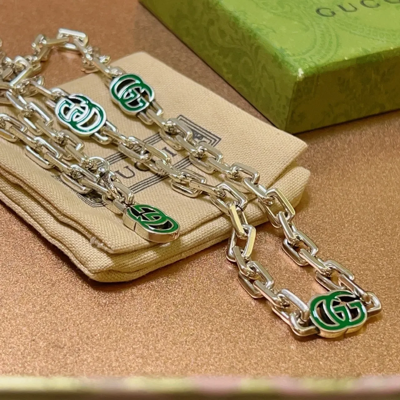 Gucci Green Silver Chain-Link Enamel Double-G Motifs Necklace 6