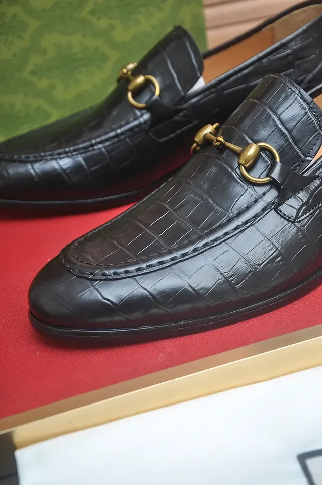 Gucci Horsebit 1955 Black Gold Crocodile-Embossed Leather Buckle Loafer 2