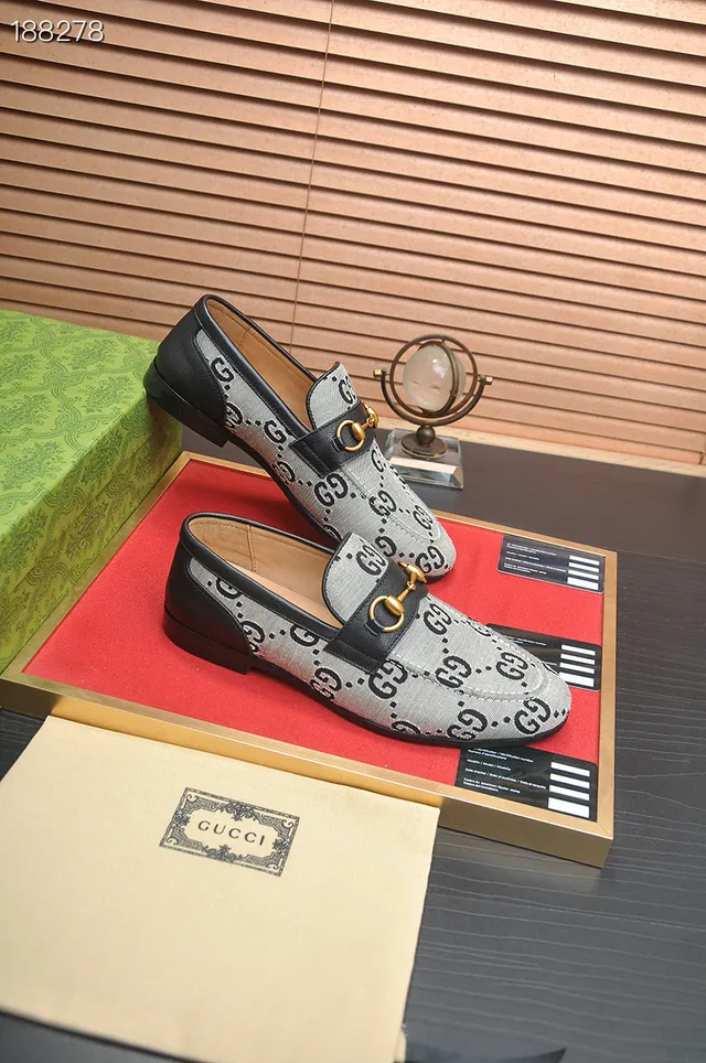 Gucci Horsebit 1955 GG Monogram Canvas লুফার্স 5