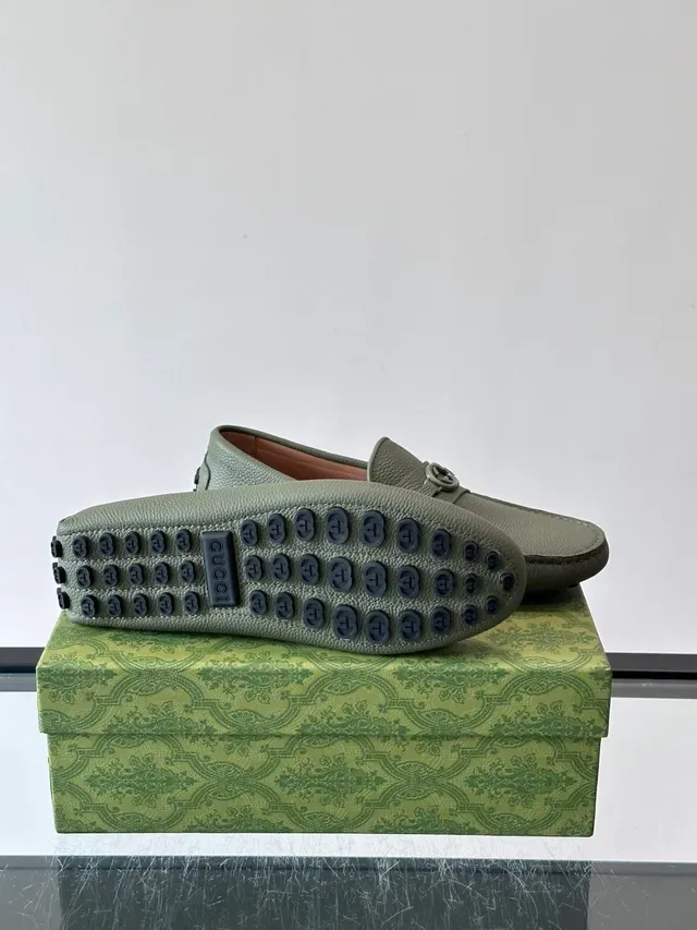 Gucci Horsebit 1955 Vert Beige Cuir Grainé Boucle Loafer 2