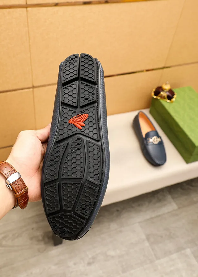 Gucci Horsebit 1955 Navy Pebbled Leather Loafers 9