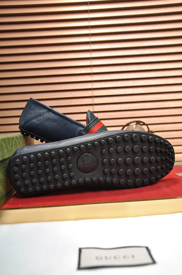Gucci Horsebit 1955 Navy Red Pebbled Leather Web Stripe Accent Loafer 3