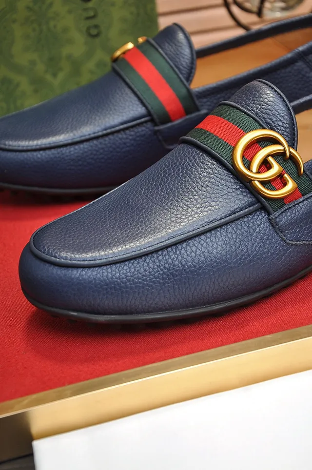 Gucci Horsebit 1955 Navy Red Pebbled Leather Web Stripe Accent Loafer 4