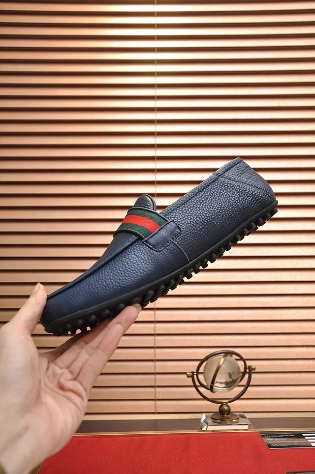 Gucci Horsebit 1955 Navy Red Pebbled Leather Web Stripe Accent Loafer 6
