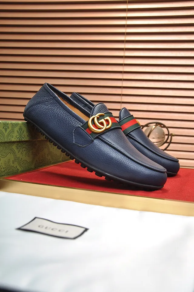 Gucci Horsebit 1955 Navy Red Pebbled Leather Web Stripe Accent Loafer 9
