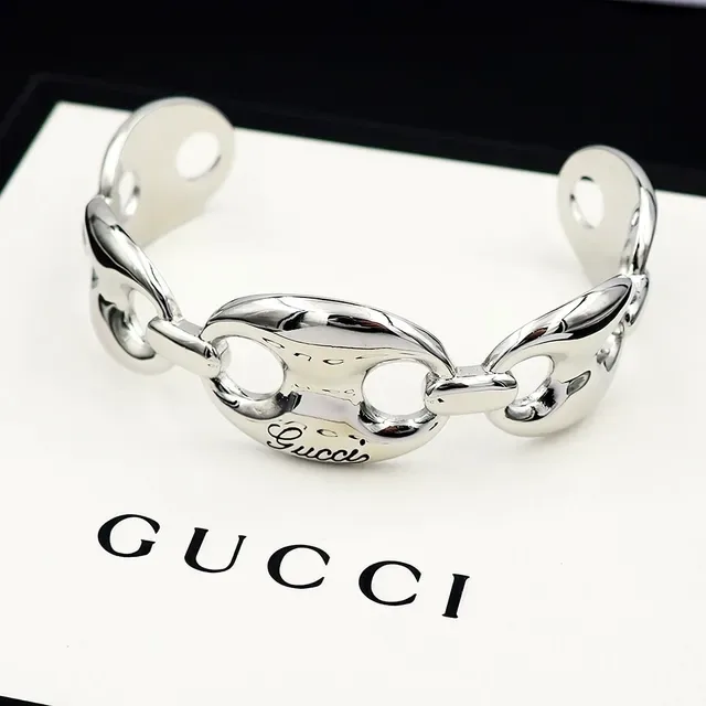 Gucci Horsebit 1955 مصقول بلون فضي حلقات بيضاوية متشابكة سوار كوف 8