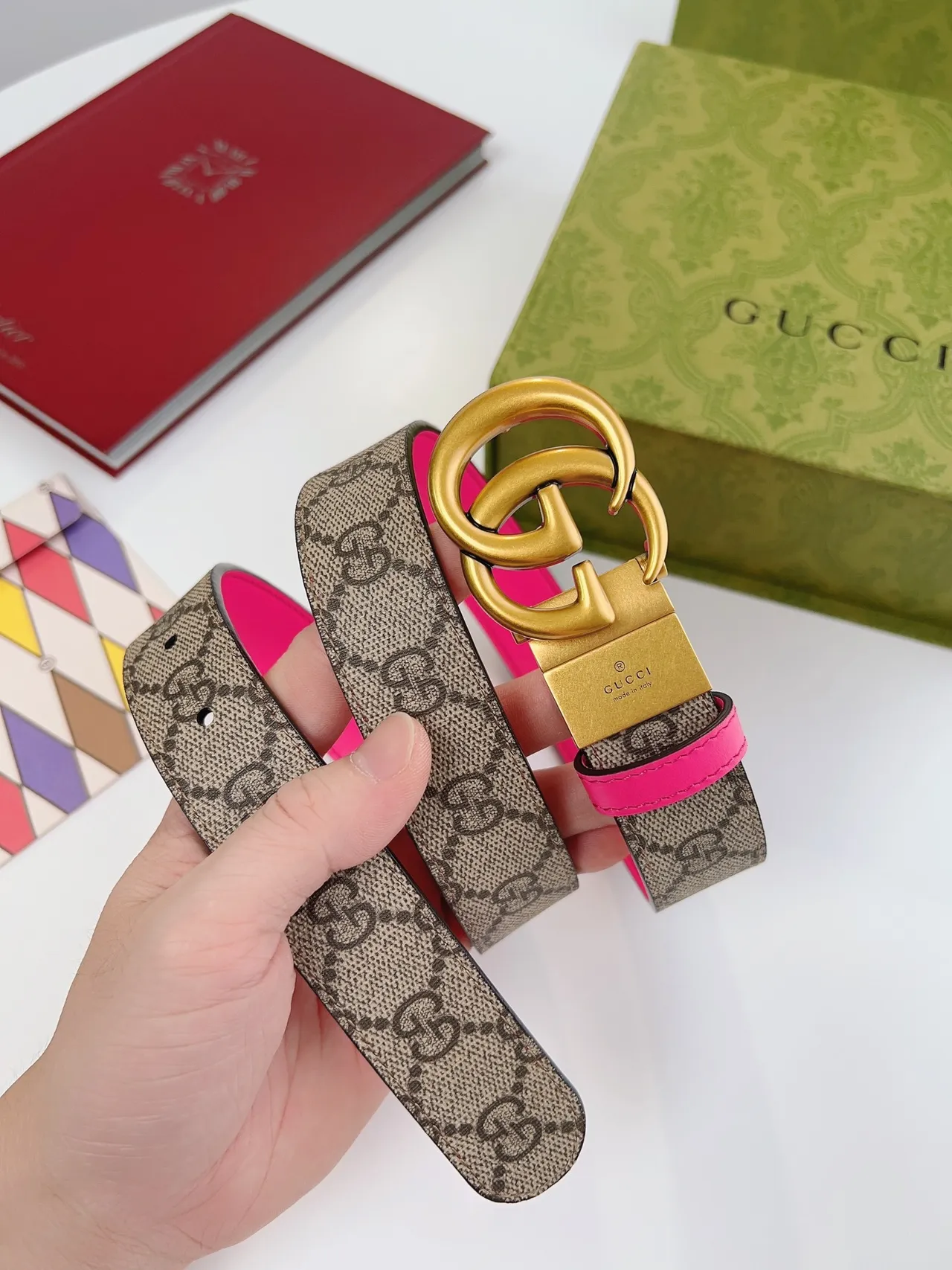 Gucci Horsebit 1955 Two-Tone Neon Pink and GG Monogram Leather Belt 2