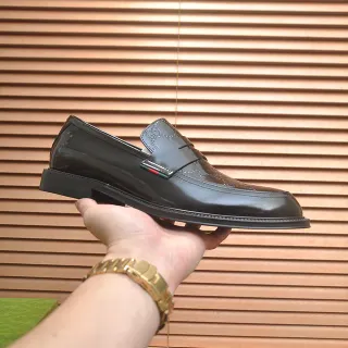 Gucci Horsebit Loafer 黑色漆皮 Loafer
