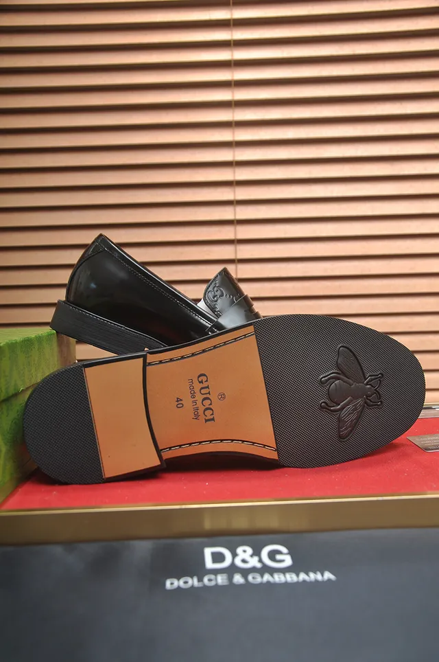 Gucci Horsebit Loafer Black Patent Leather Loafer 3