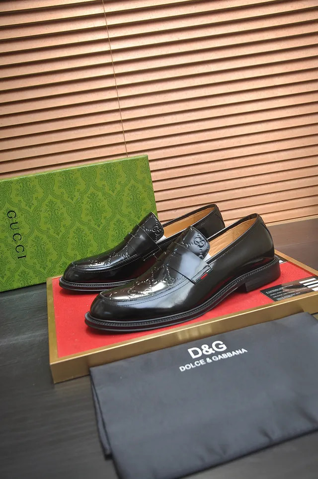 Gucci Horsebit Loafer Black Patent Leather Loafer 4