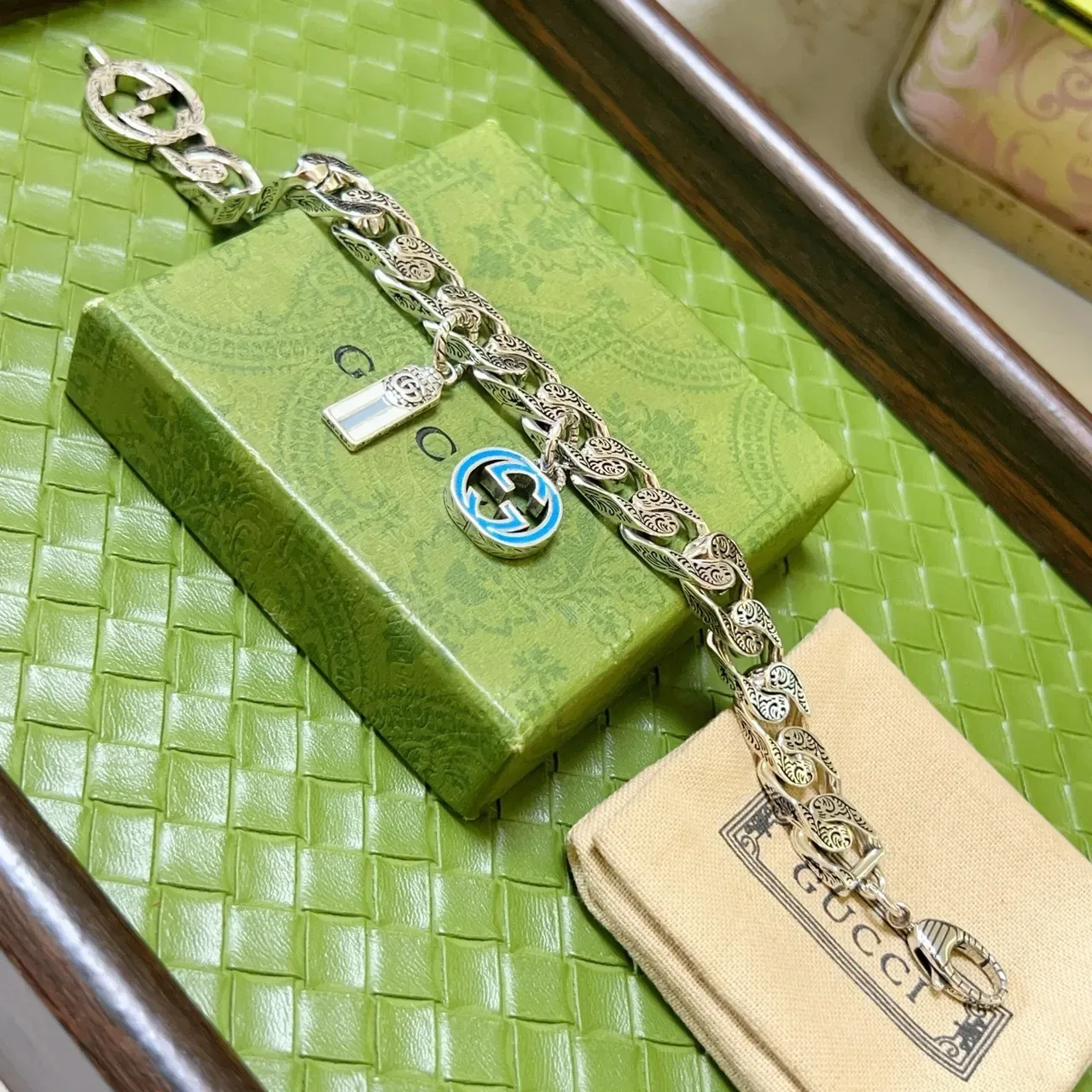 Gucci Iconic Silver Blue Ornate Engraved Curb-Link Chain Dual Enamel Charms Bracelet 6