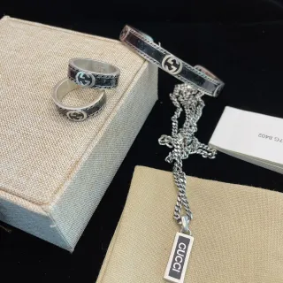 Gucci Interlocking G Black Enamel Silver-Tone Rings