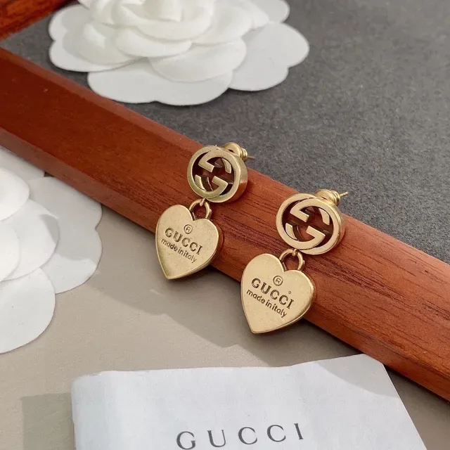Gucci Interlocking G Heart Charm Gold-Tone Earrings 8