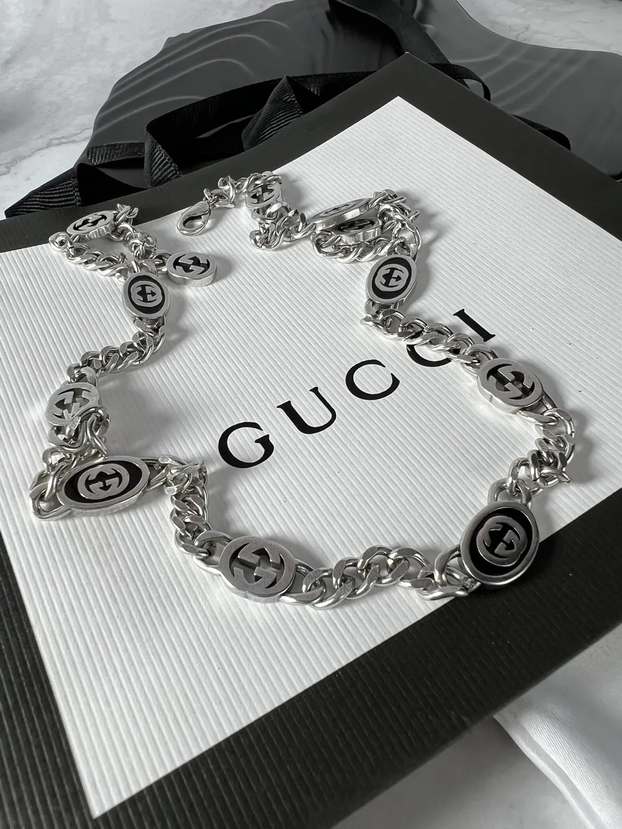 Gucci Interlocking G Logo Chain Necklace 3