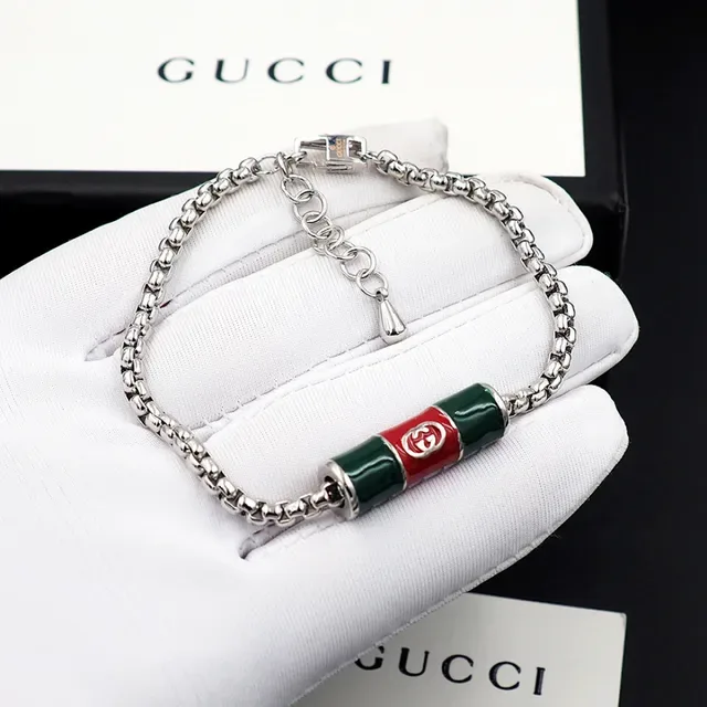 Gucci मल्टीकलर सिल्वर कर्ब चेन एनामेल सिलिंडर चार्म ब्रेसलेट 11