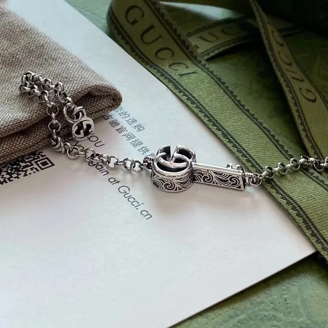 Gucci Ornate Key Filigree Silver-Toned Chain Bracelet 3