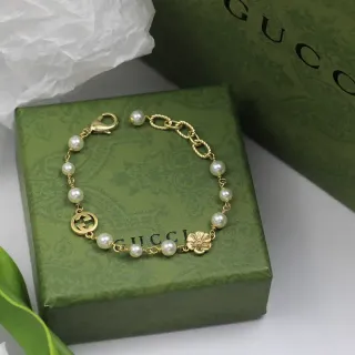 Gucci Pearl and Interlocking G Floral Charm Bracelet