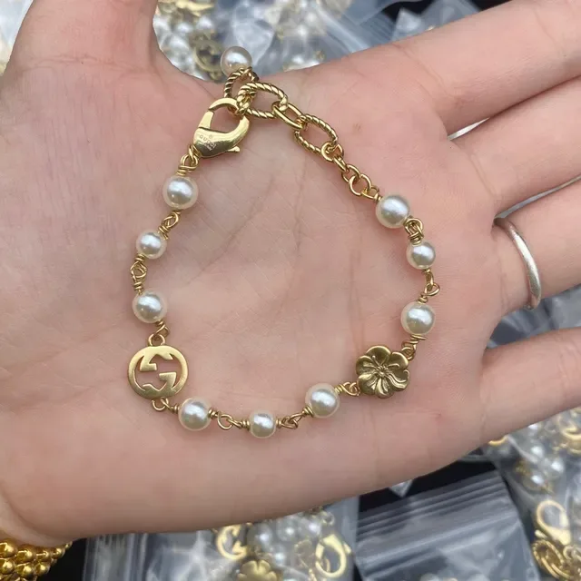 Gucci Pearl and Interlocking G Floral Charm Bracelet 2