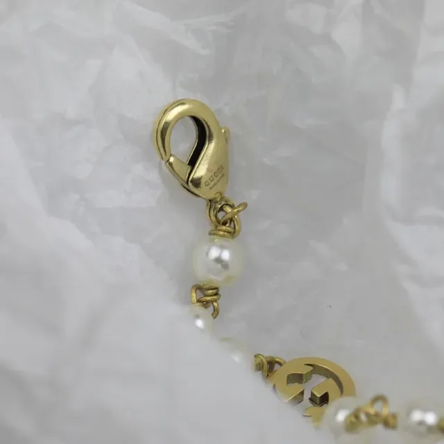 Gucci Pearl and Interlocking G Floral Charm Bracelet 3
