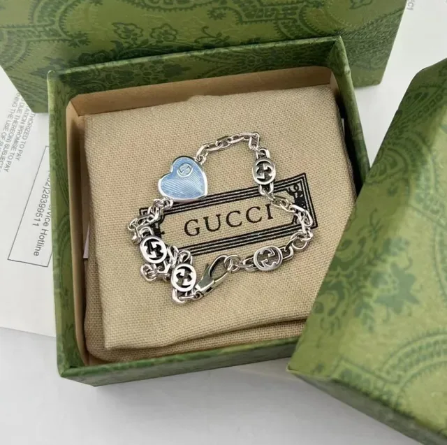 Gucci Red Blue Silver-Tone Chain Enamel Heart Pendants Necklace 6