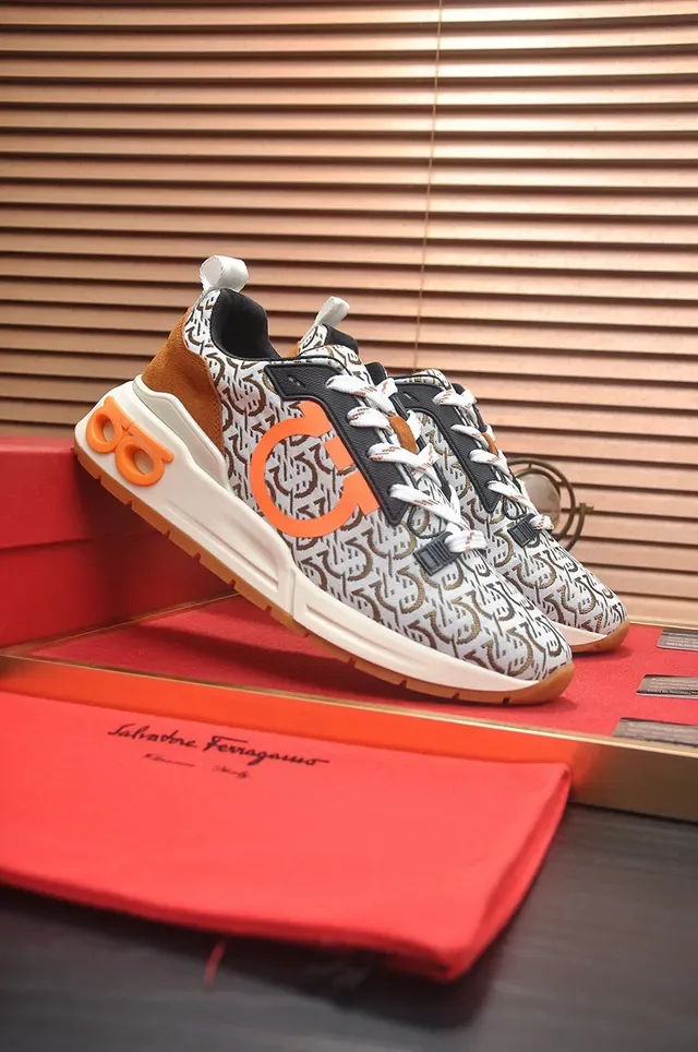 Gucci Rhyton Monogram Beige Orange Lifestyle Sneakers 4