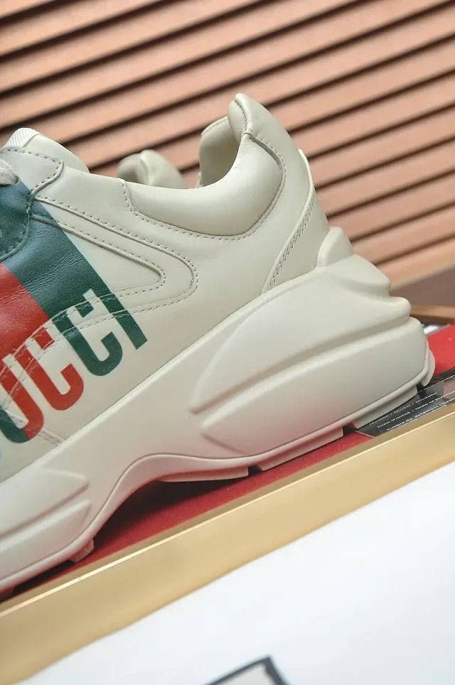 Gucci Screener Beige Red Chunky Sole Leather Upper Lifestyle Sneakers 4