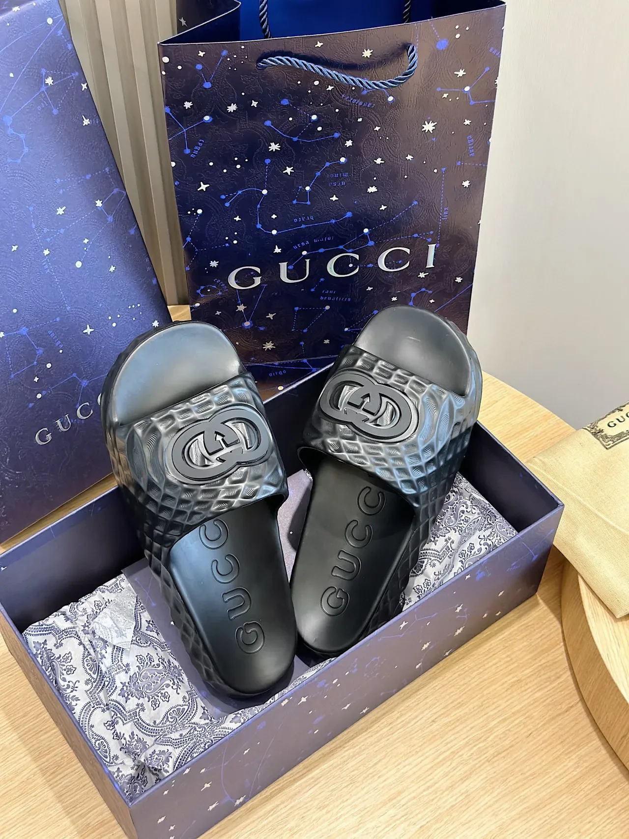 Gucci Screener Black Molded Rubber Slippers 7