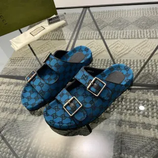 Gucci Screener नीला GG Monogram कैनवास चप्पल