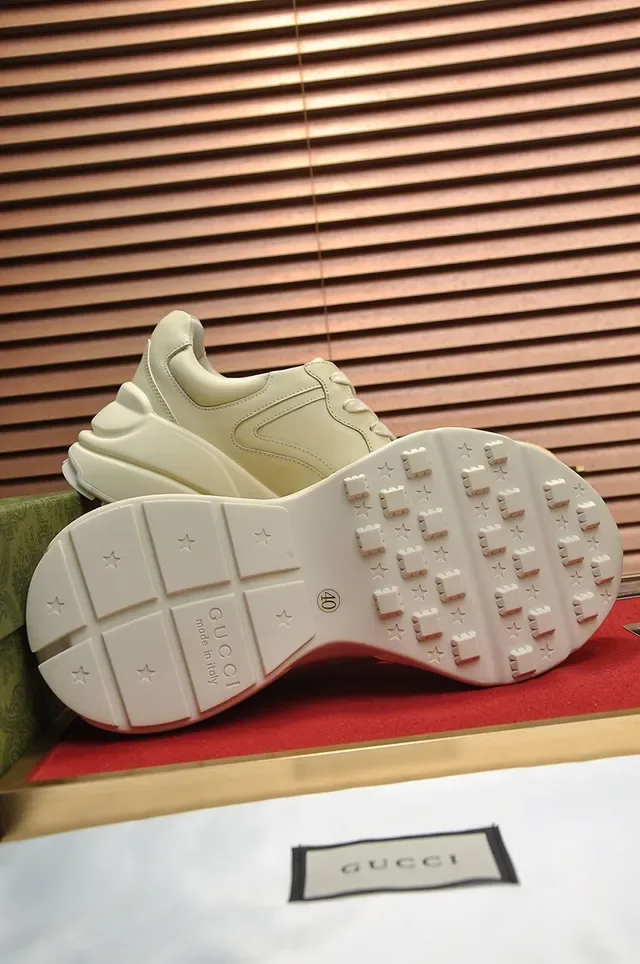 Gucci Screener Cream Leather Graphic Cartoon Lifestyle Sneakers 2