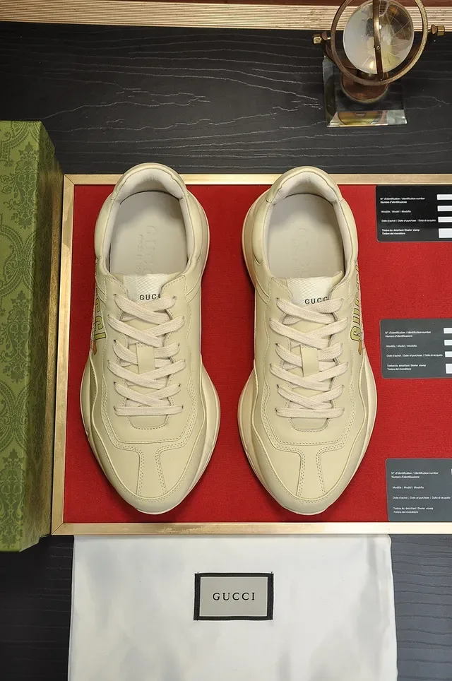 Gucci Screener Cream Leather Graphic Cartoon Lifestyle Sneakers 5