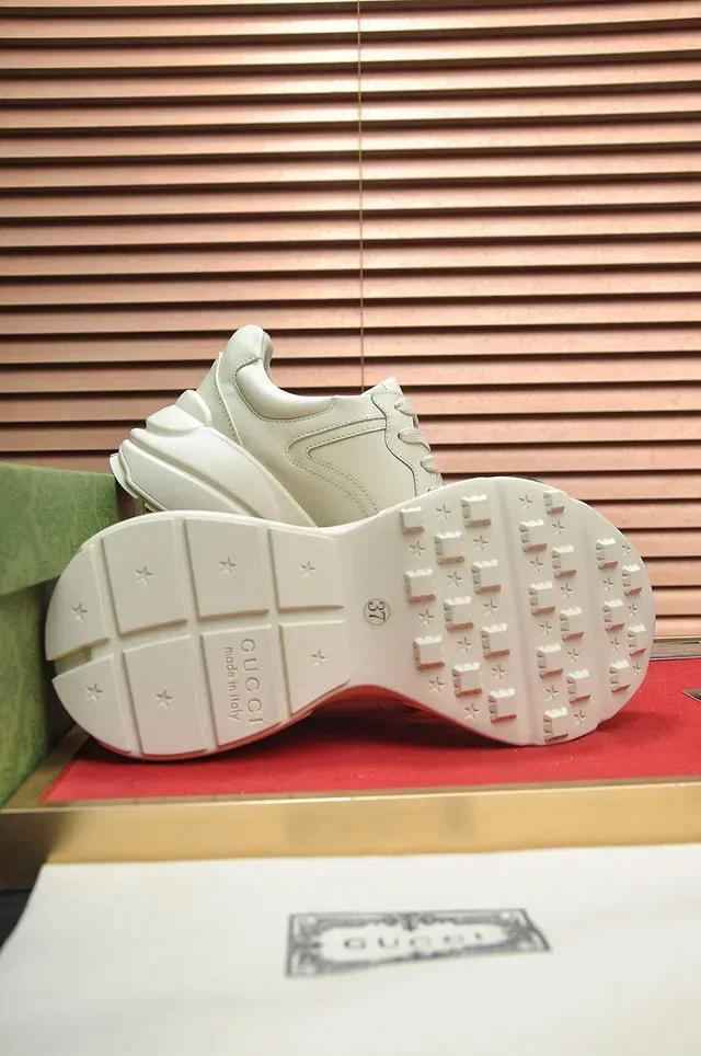 Gucci Screener Flame Off-White Lifestyle Sneakers 5