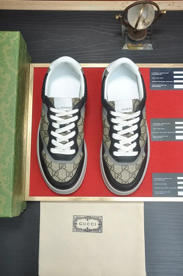 Gucci Screener GG Monogram Lona e Couro Preto Plataforma Lifestyle Sneakers 2